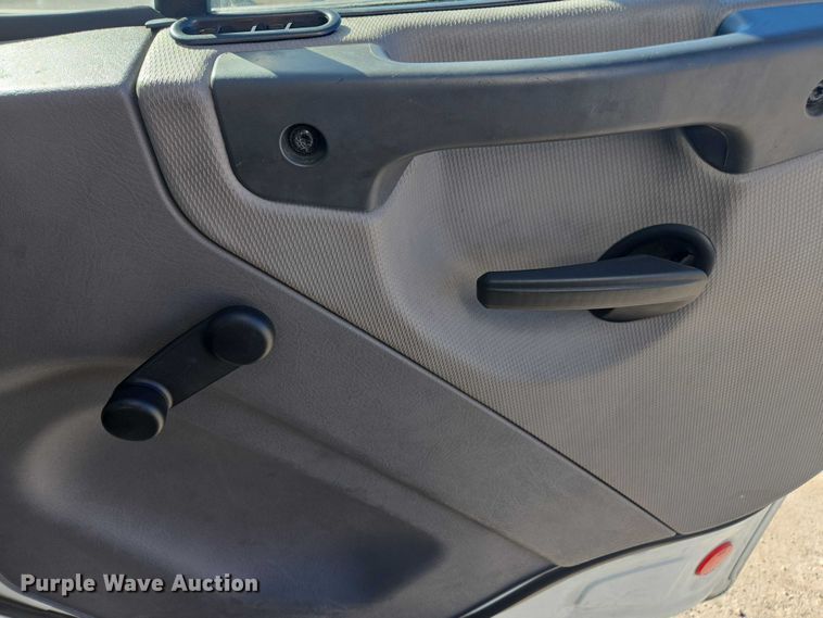 image for item DU2718 2017 Freightliner Business Class M2 box truck