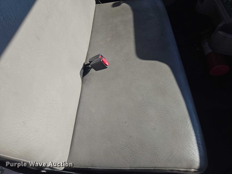 image for item DU2718 2017 Freightliner Business Class M2 box truck