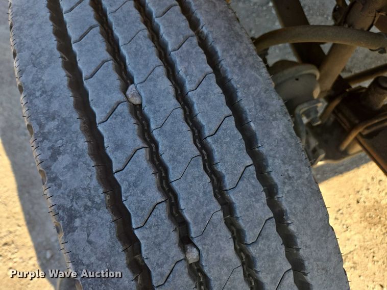 image for item DU2718 2017 Freightliner Business Class M2 box truck