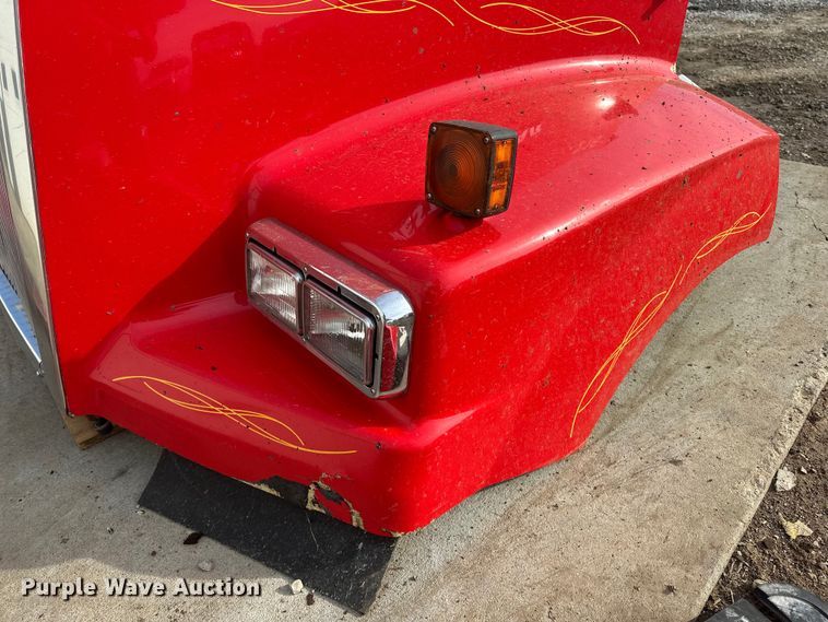 image for item DV0779 Western 4900 truck parts