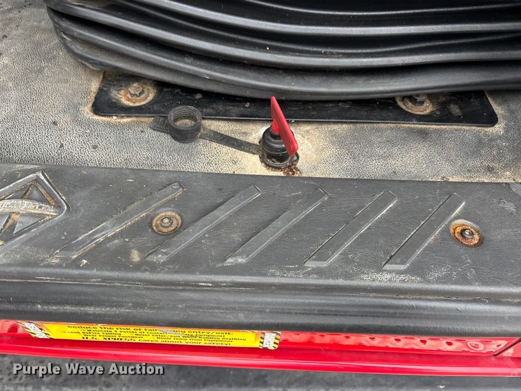 image for item DW7468 2017 International ProStar Plus semi truck