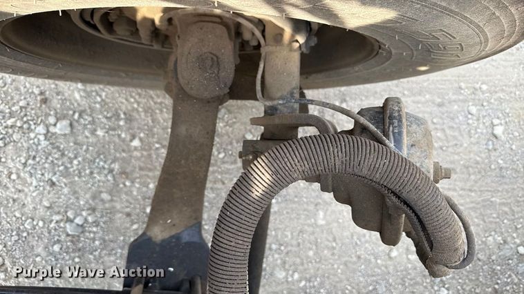 image for item DY8114 2006 Peterbilt 379 semi truck