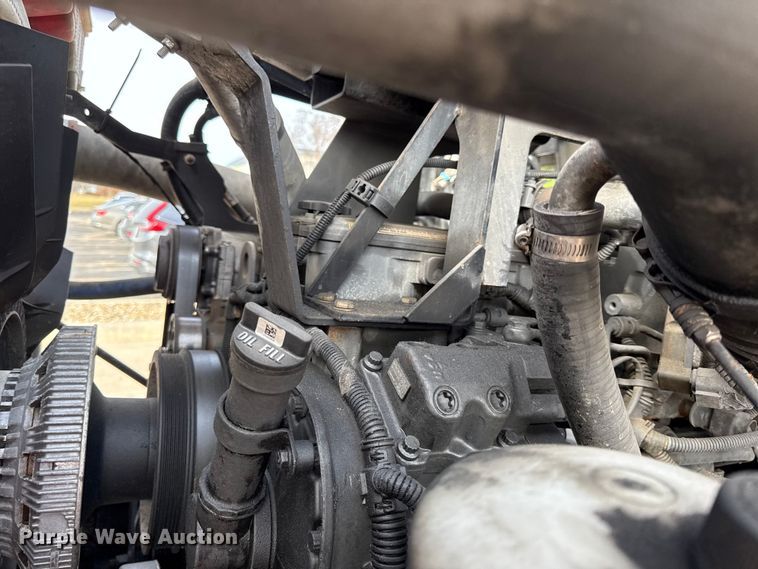 image for item DZ4331 2018 Kenworth T400 semi truck