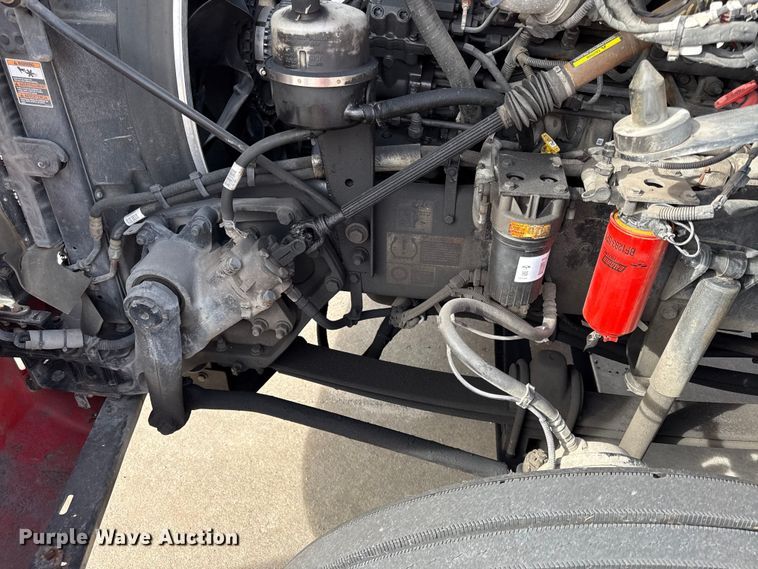 image for item DZ4331 2018 Kenworth T400 semi truck