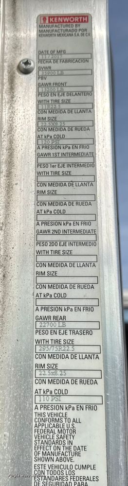 image for item DZ4331 2018 Kenworth T400 semi truck