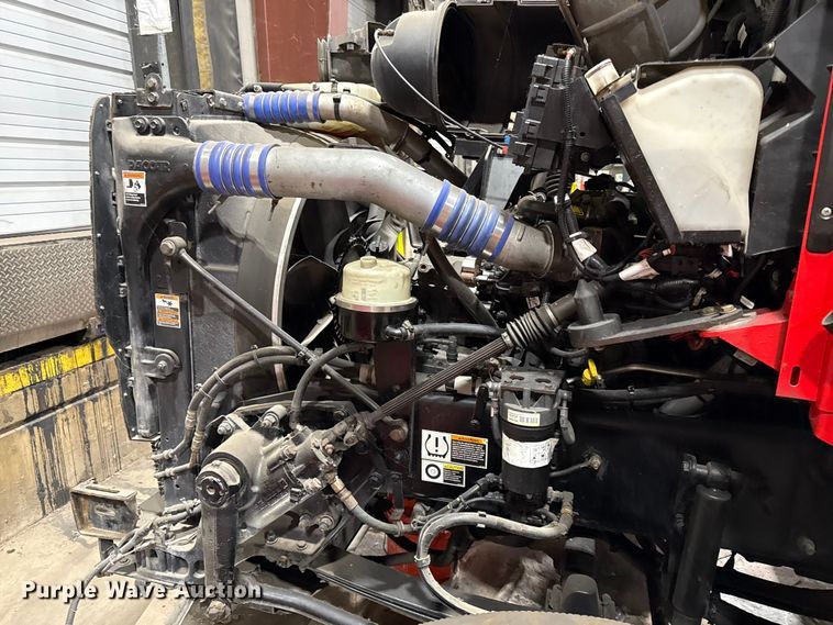 image for item DZ4332 2016 Kenworth T400 semi truck