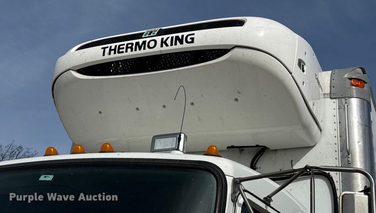 image for item DZ4336 2012 Kenworth refrigerated truck