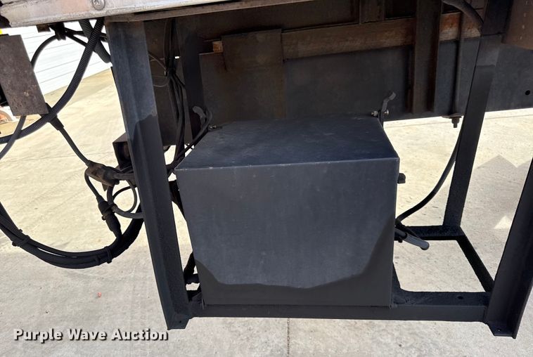 image for item DZ4336 2012 Kenworth refrigerated truck