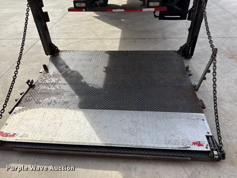 image for item DZ4336 2012 Kenworth refrigerated truck