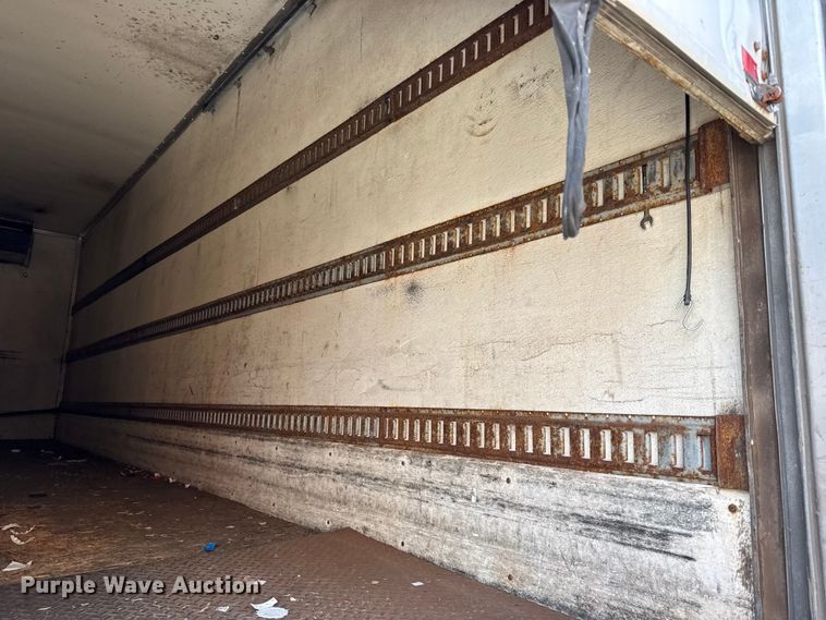 image for item DZ4336 2012 Kenworth refrigerated truck