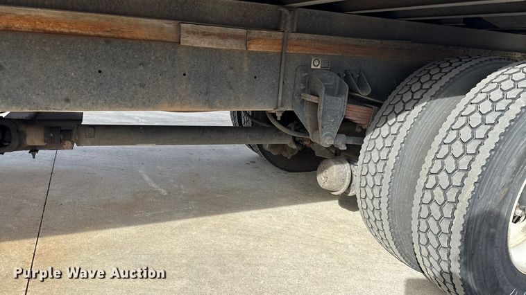 image for item DZ4336 2012 Kenworth refrigerated truck