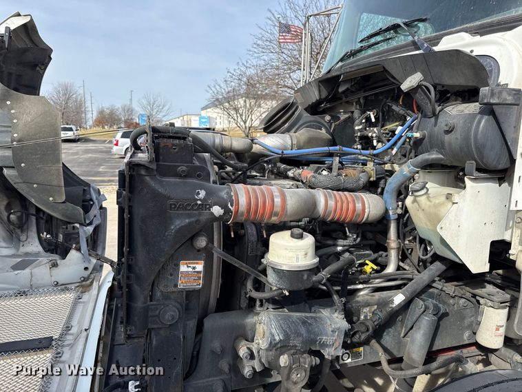 image for item DZ4336 2012 Kenworth refrigerated truck