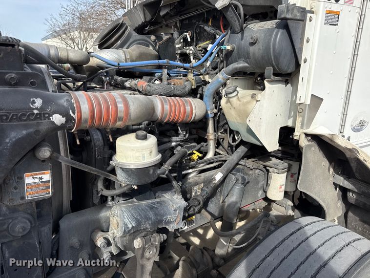 image for item DZ4336 2012 Kenworth refrigerated truck