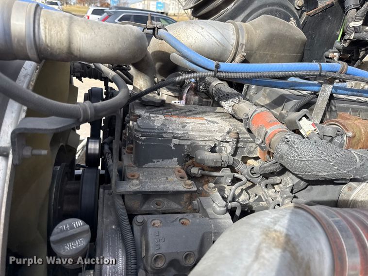 image for item DZ4336 2012 Kenworth refrigerated truck