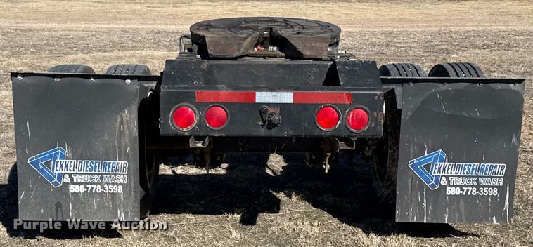 image for item DZ4987 1986 Timpte trailer dolly