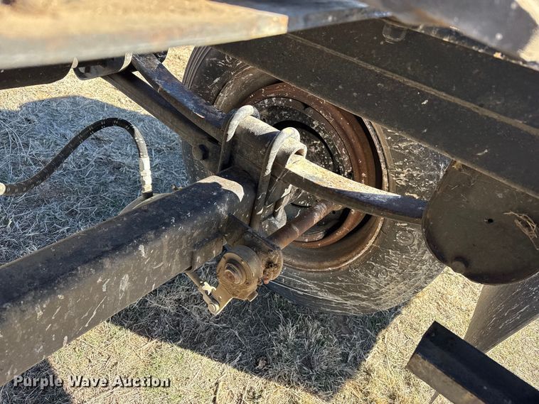 image for item DZ4987 1986 Timpte trailer dolly