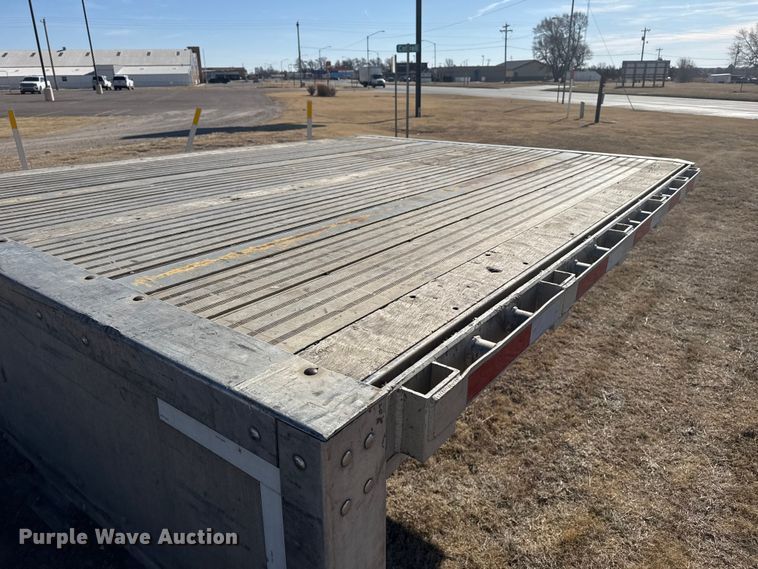 image for item DZ5022 2016 Doonan drop deck trailer