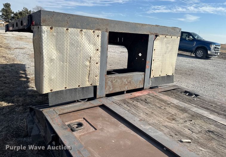 image for item EA2322 2008 X-L Specialized Trailers Inc XL60 lowboy equipment trailer