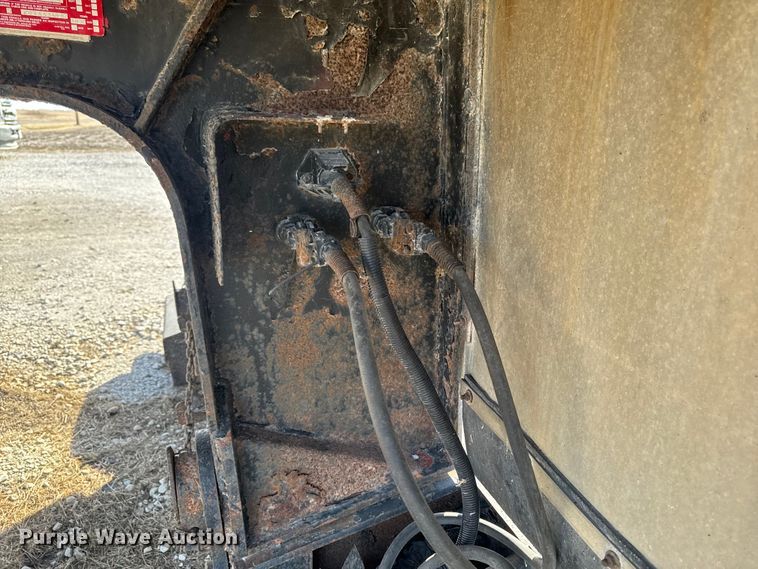 image for item EA2322 2008 X-L Specialized Trailers Inc XL60 lowboy equipment trailer