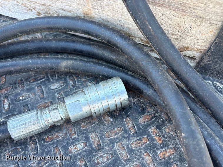 image for item EA7944 2007 International 5900i semi truck