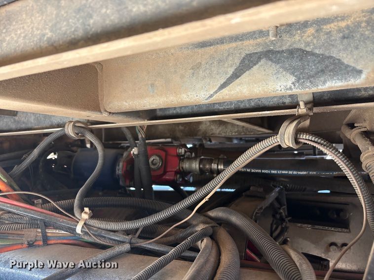 image for item EA7944 2007 International 5900i semi truck