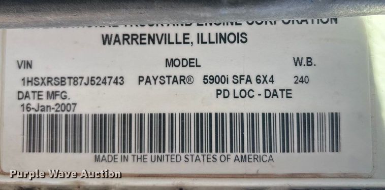 image for item EA7944 2007 International 5900i semi truck