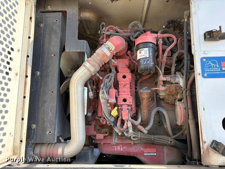 image for item EC8214 2013 Peterbilt 320 flatbed truck