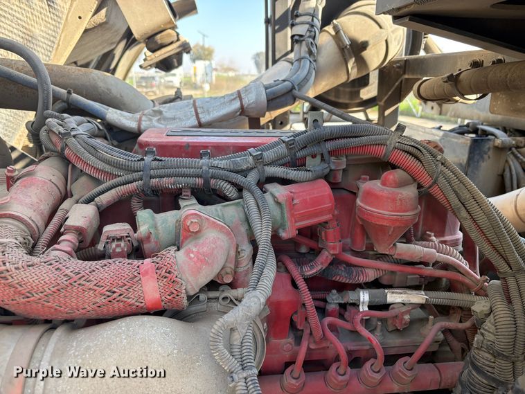 image for item EC8214 2013 Peterbilt 320 flatbed truck