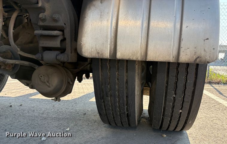 image for item EC8214 2013 Peterbilt 320 flatbed truck