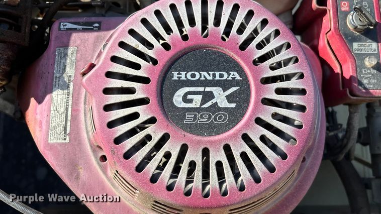 image for item ED2416 2006 Freightliner Business Class M2 fuel / lube truck