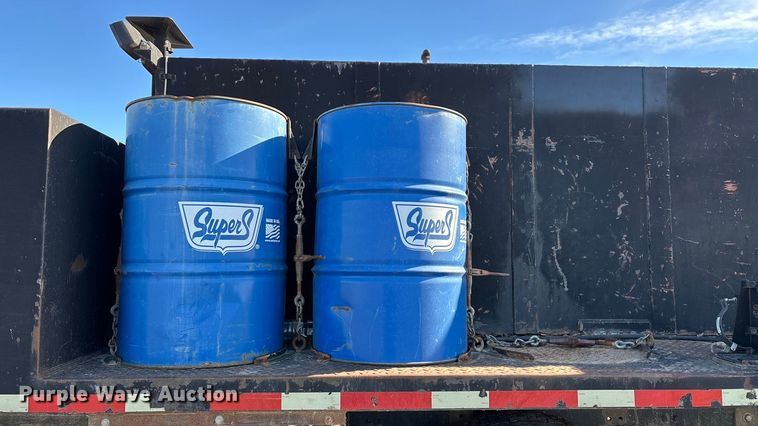 image for item ED2416 2006 Freightliner Business Class M2 fuel / lube truck