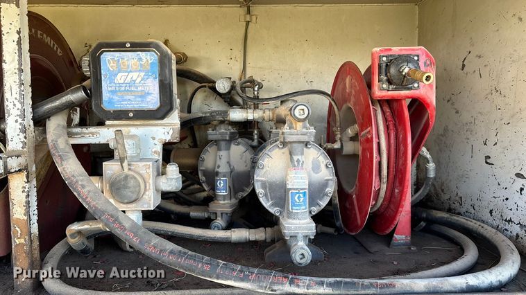 image for item ED2416 2006 Freightliner Business Class M2 fuel / lube truck