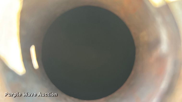 image for item ED2416 2006 Freightliner Business Class M2 fuel / lube truck