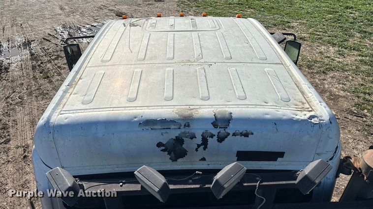 image for item ED2416 2006 Freightliner Business Class M2 fuel / lube truck