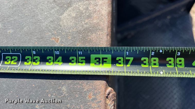 image for item ED2416 2006 Freightliner Business Class M2 fuel / lube truck