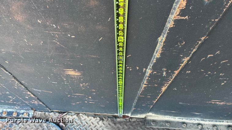 image for item ED2416 2006 Freightliner Business Class M2 fuel / lube truck