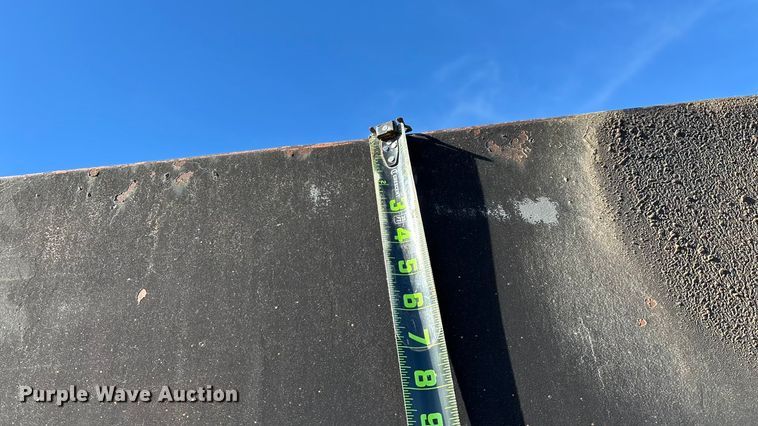 image for item ED2416 2006 Freightliner Business Class M2 fuel / lube truck