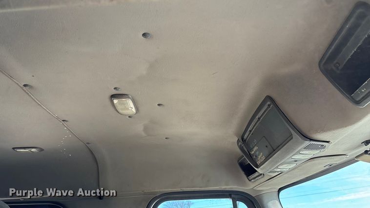 image for item ED2416 2006 Freightliner Business Class M2 fuel / lube truck