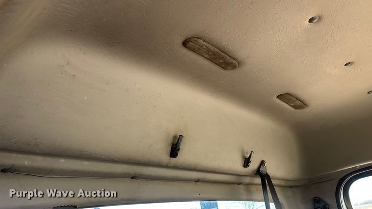 image for item ED2416 2006 Freightliner Business Class M2 fuel / lube truck