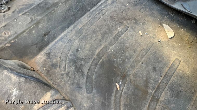 image for item ED2416 2006 Freightliner Business Class M2 fuel / lube truck