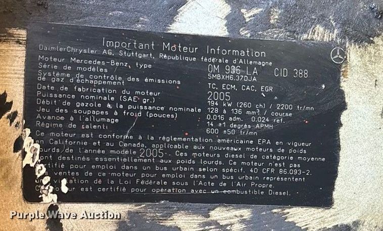 image for item ED2416 2006 Freightliner Business Class M2 fuel / lube truck