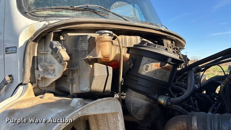 image for item ED2416 2006 Freightliner Business Class M2 fuel / lube truck