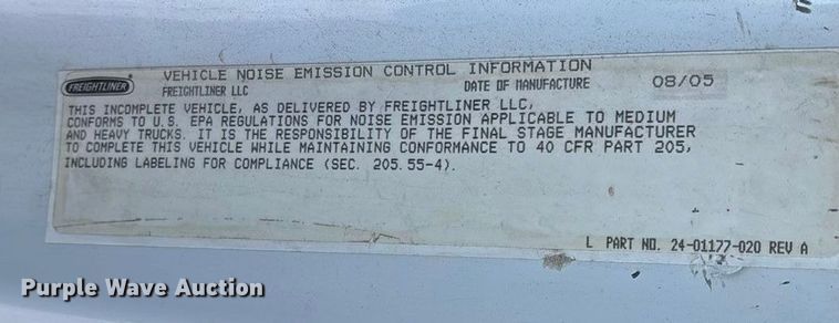 image for item ED2416 2006 Freightliner Business Class M2 fuel / lube truck