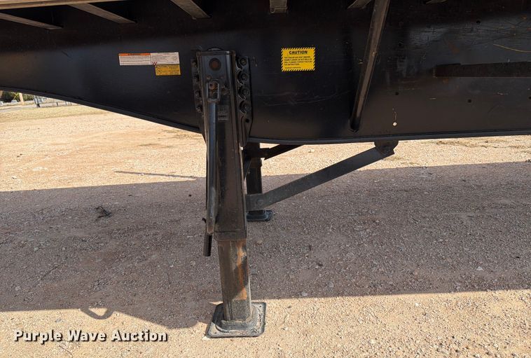 image for item ED5121 2020 Transcraft 554 C flatbed trailer