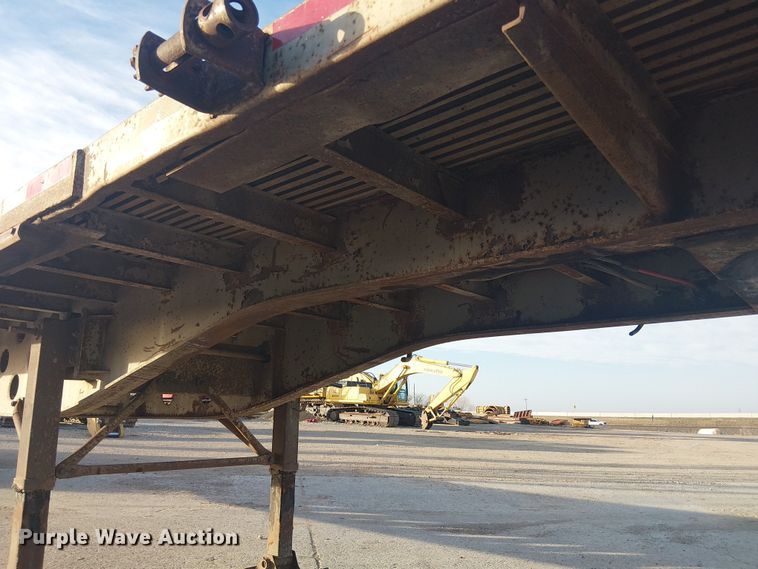 image for item EE1451 1980 Transcraft TL-13 flatbed trailer