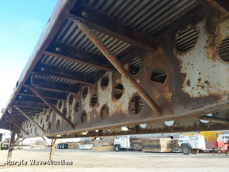 image for item EE1451 1980 Transcraft TL-13 flatbed trailer