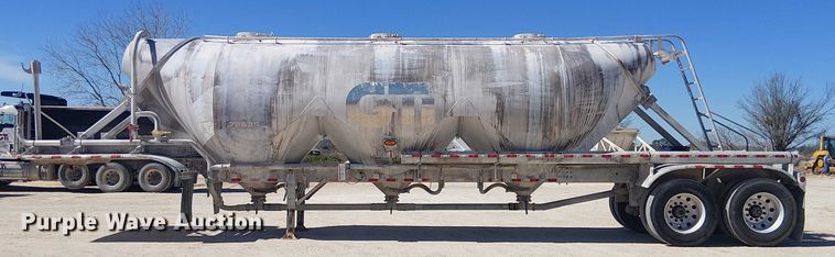 image for item EE1452 2014 Vantage Trailer pneumatic dry bulk trailer