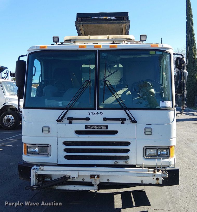 image for item EE5119 2012 Condor American LaFrance  road marking removal truck