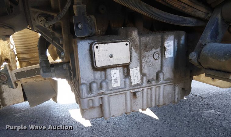 image for item EE5119 2012 Condor American LaFrance  road marking removal truck