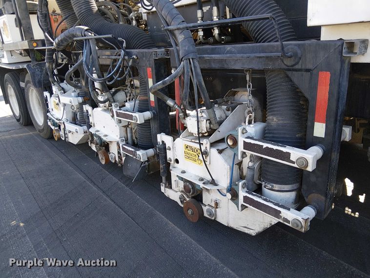 image for item EE5119 2012 Condor American LaFrance  road marking removal truck